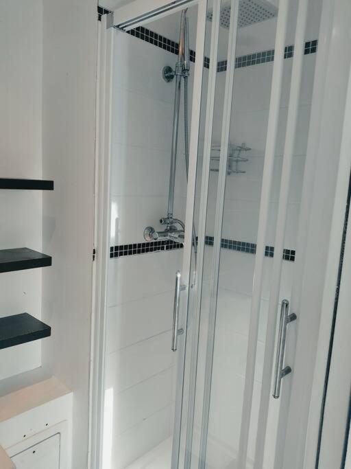 Cozy Apartment Free Parking كان المظهر الخارجي الصورة